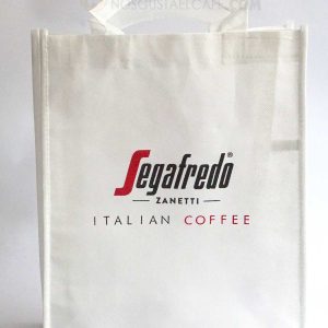 Exclusiva bolsa ecológica de la marca Segafredo, blanca en tela ecológica PET non woven 80g